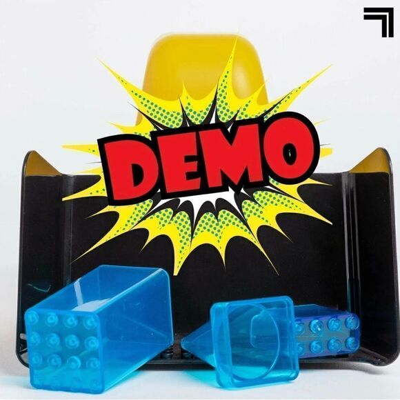 FAO Schwarz RC Construction Gripper Bot Animated Robotic Builder With Remote - Picture 3 of 8